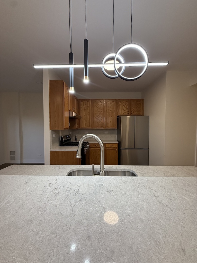 16212 Golfview Drive, Lockport, IL 60441