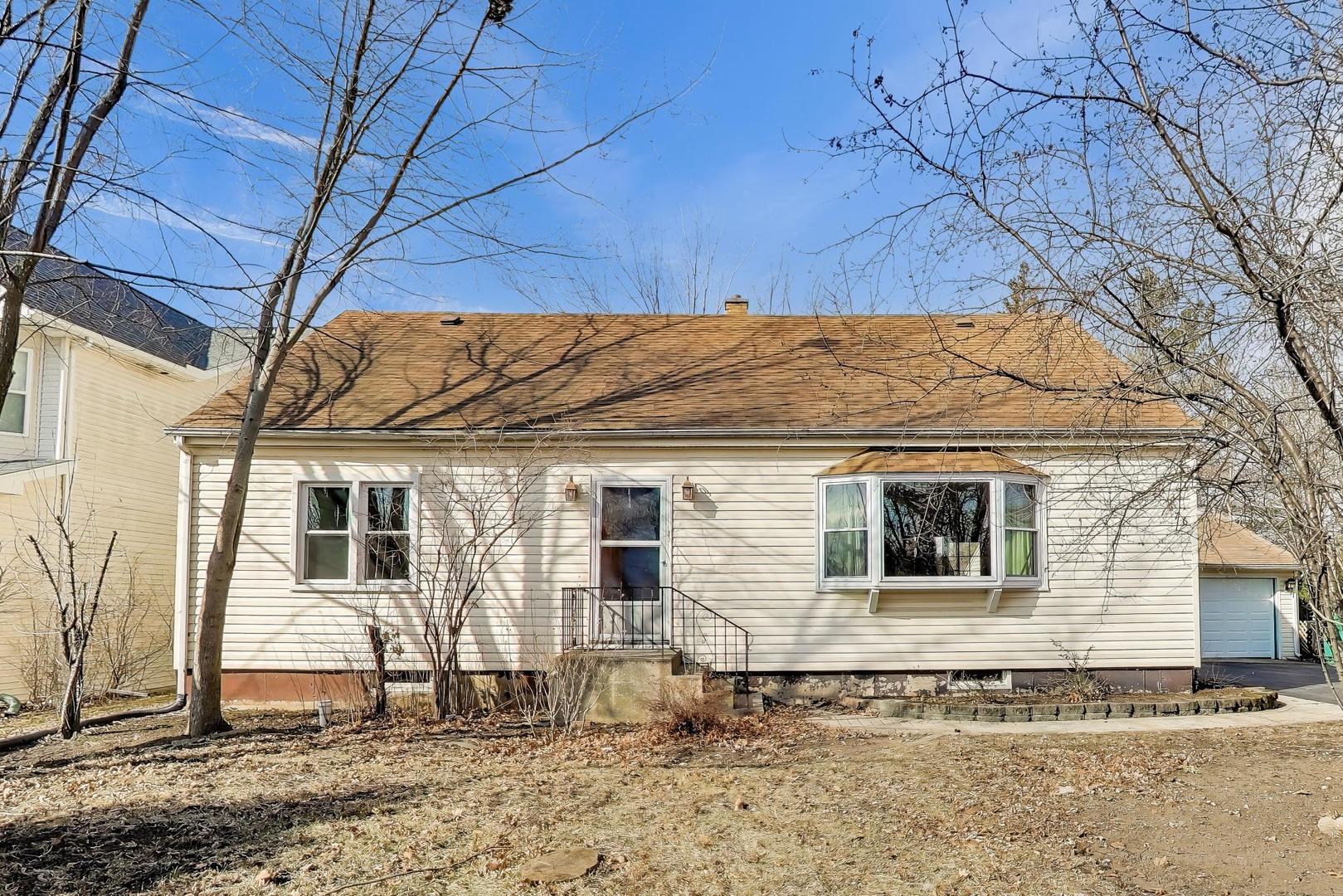 23576 N MELODY Lane, Lake Zurich, IL 60047