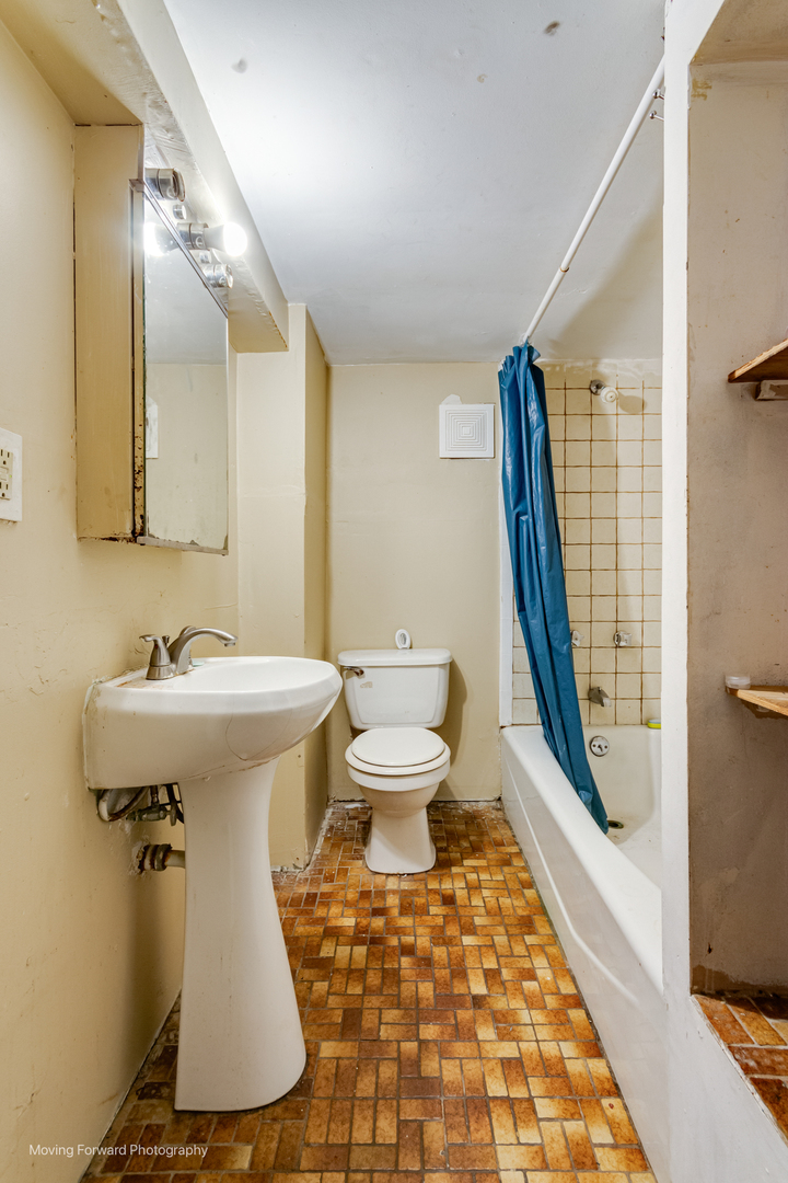 8441 S Aberdeen Street, Chicago, IL 60620