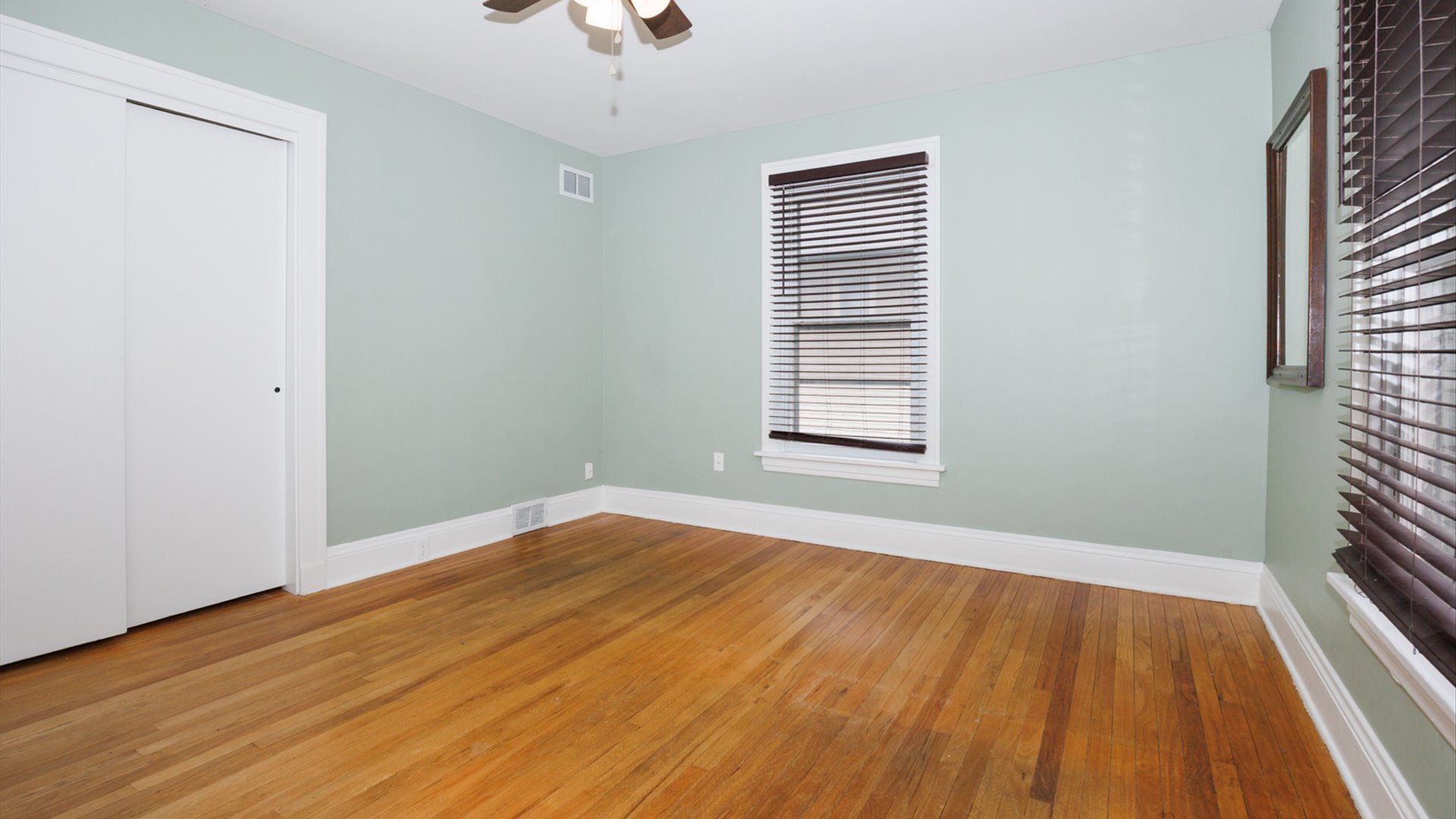 407 W Emerson Street, Bloomington, IL 61701