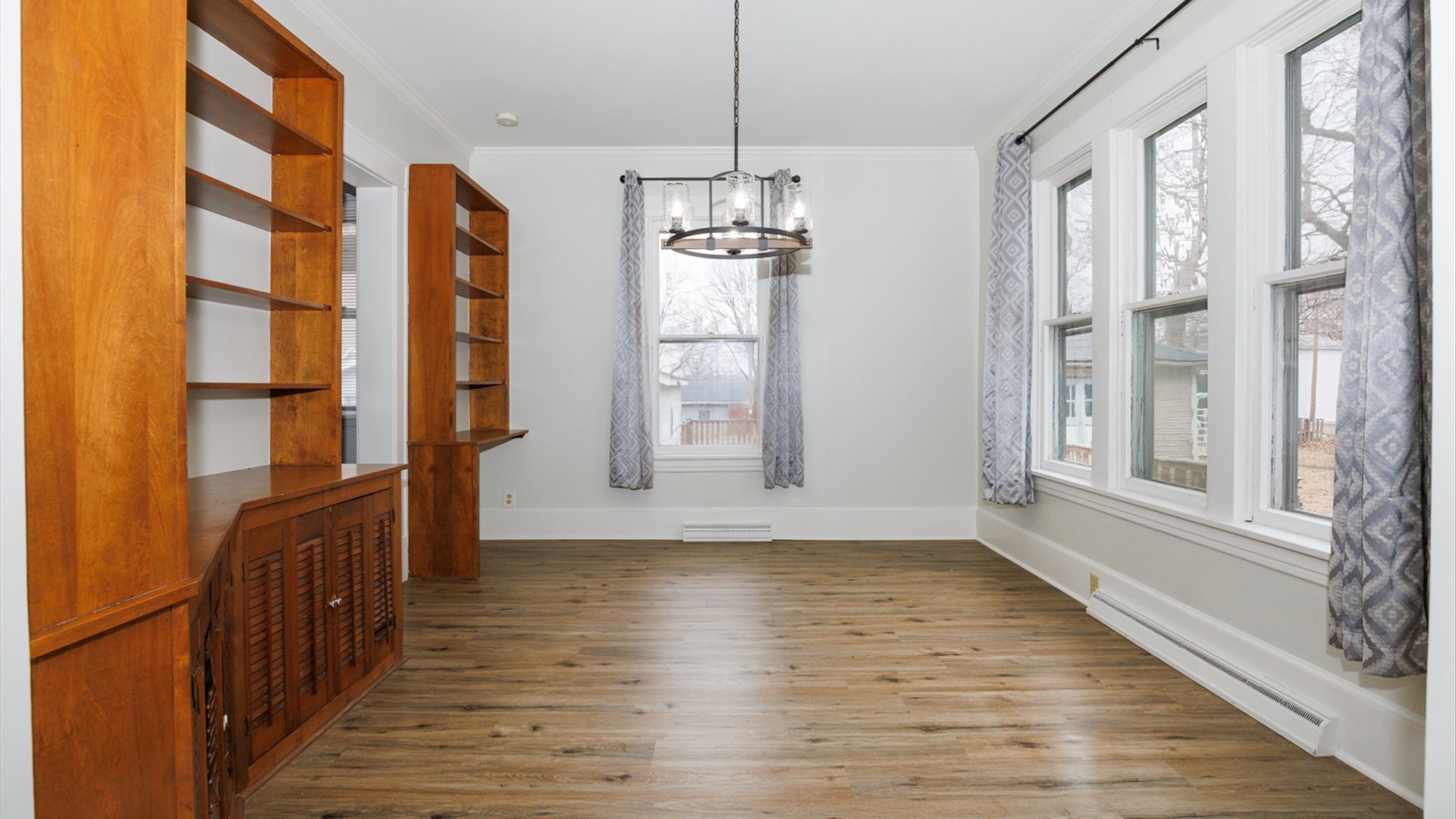 407 W Emerson Street, Bloomington, IL 61701