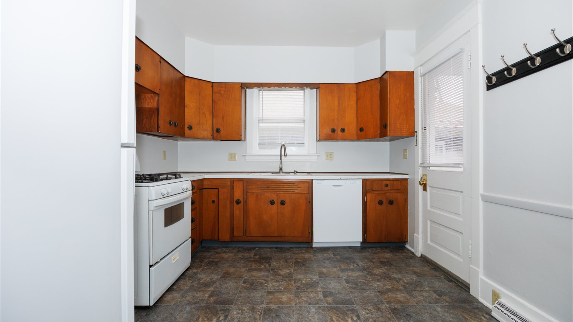 407 W Emerson Street, Bloomington, IL 61701