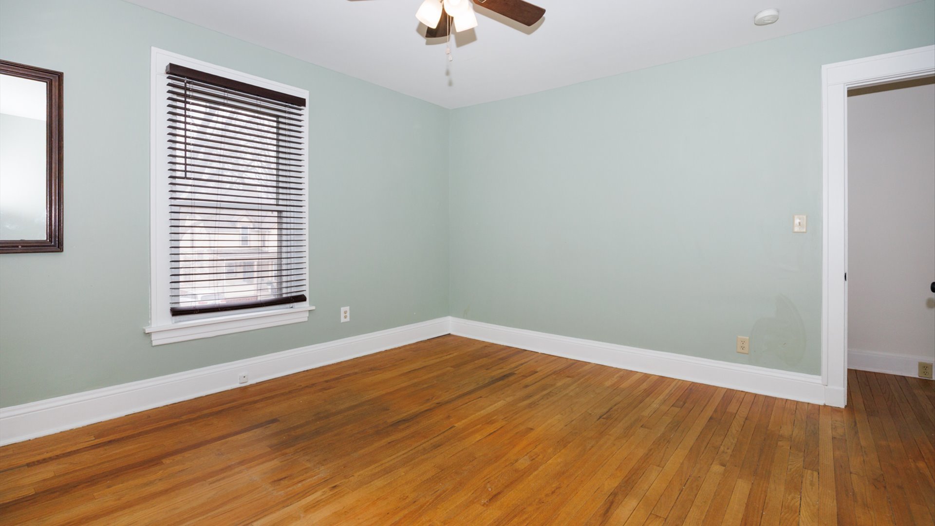 407 W Emerson Street, Bloomington, IL 61701