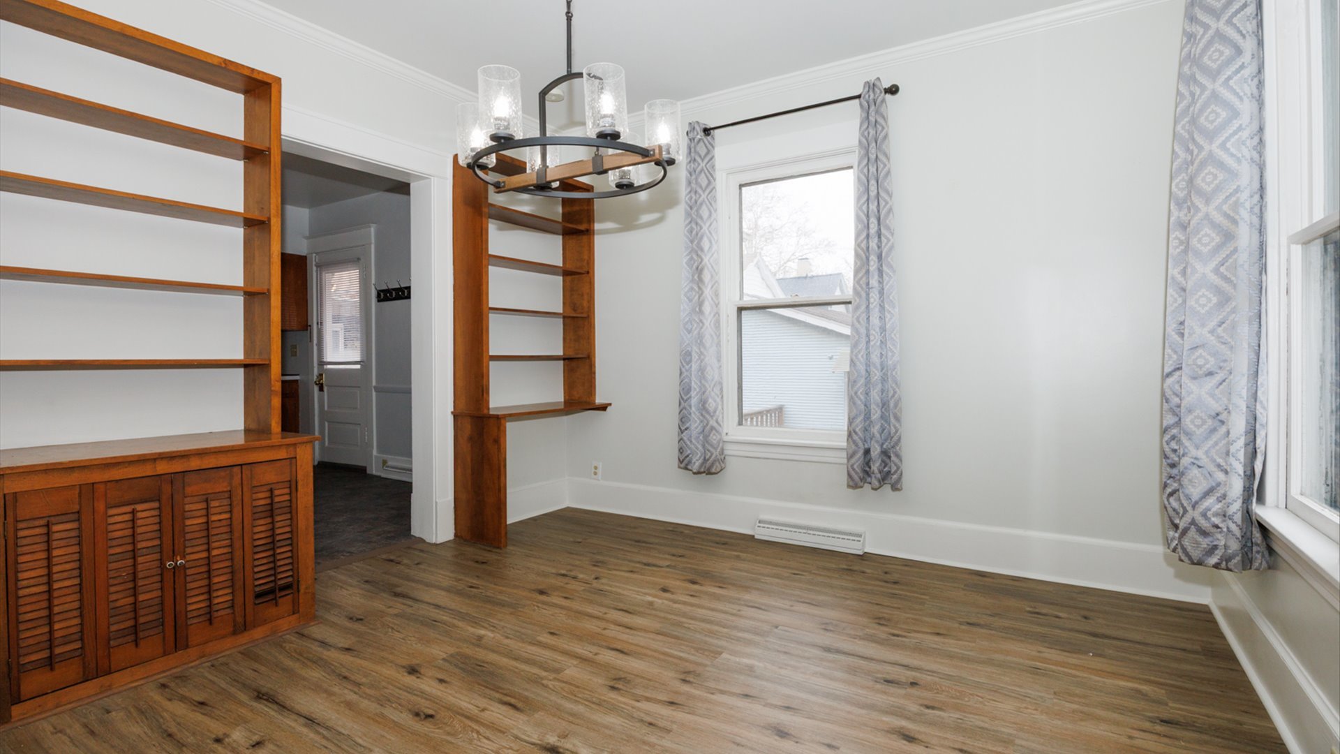 407 W Emerson Street, Bloomington, IL 61701