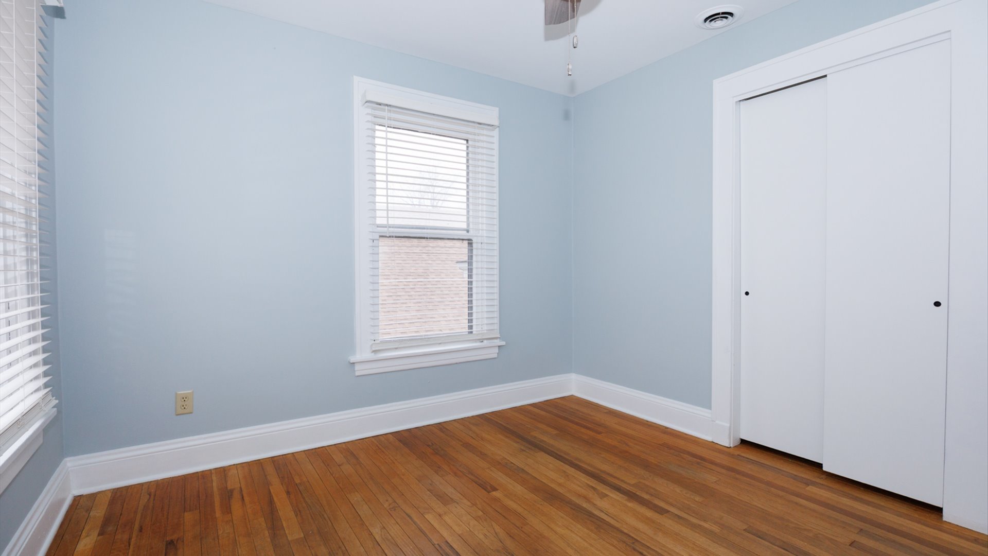 407 W Emerson Street, Bloomington, IL 61701