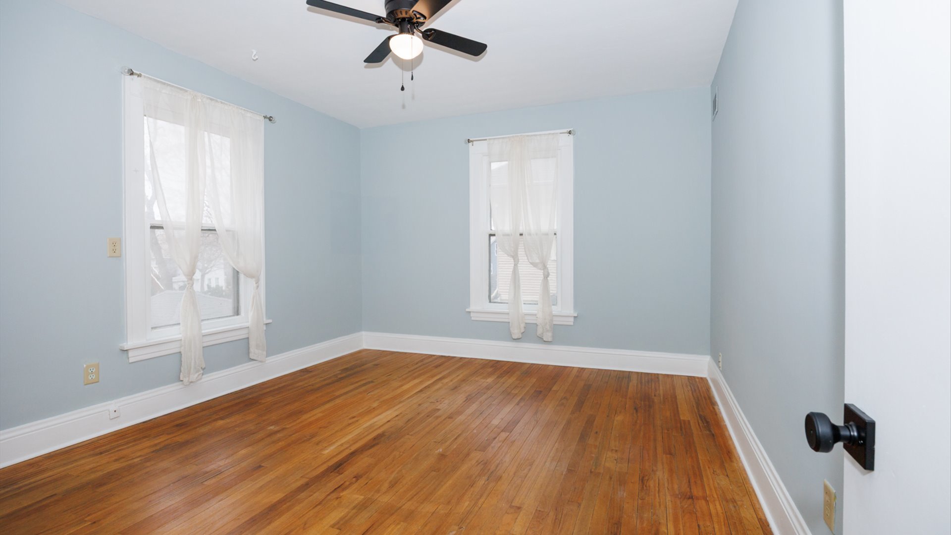 407 W Emerson Street, Bloomington, IL 61701