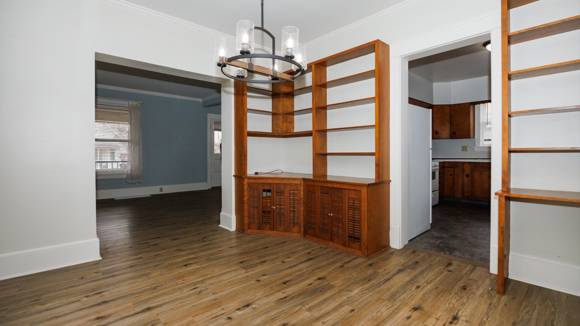 407 W Emerson Street, Bloomington, IL 61701