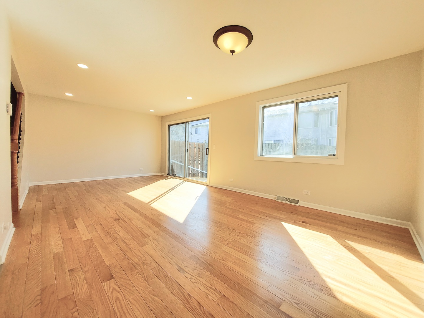 221 Monroe Road, Bolingbrook, IL 60440