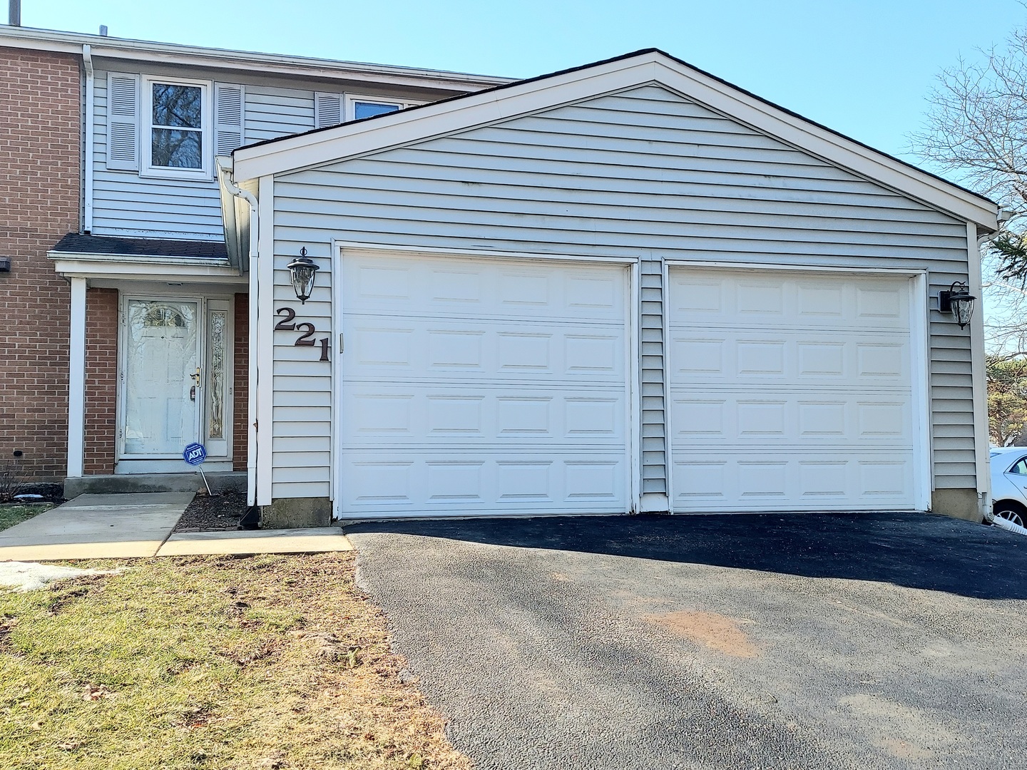 221 Monroe Road, Bolingbrook, IL 60440