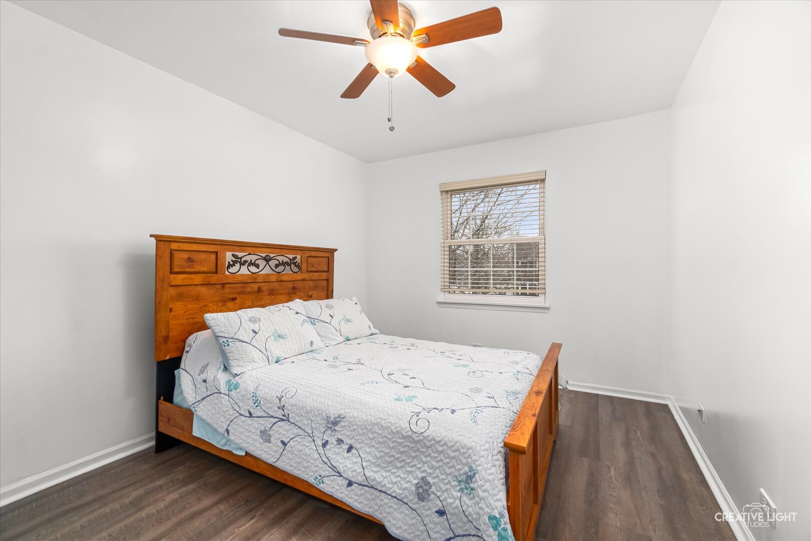 129 Seton Creek Drive, Oswego, IL 60543