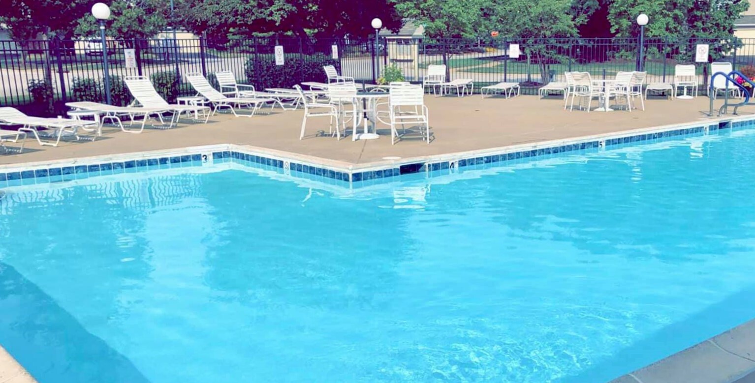 30W038 Willow Lane #D, Warrenville, IL 60555