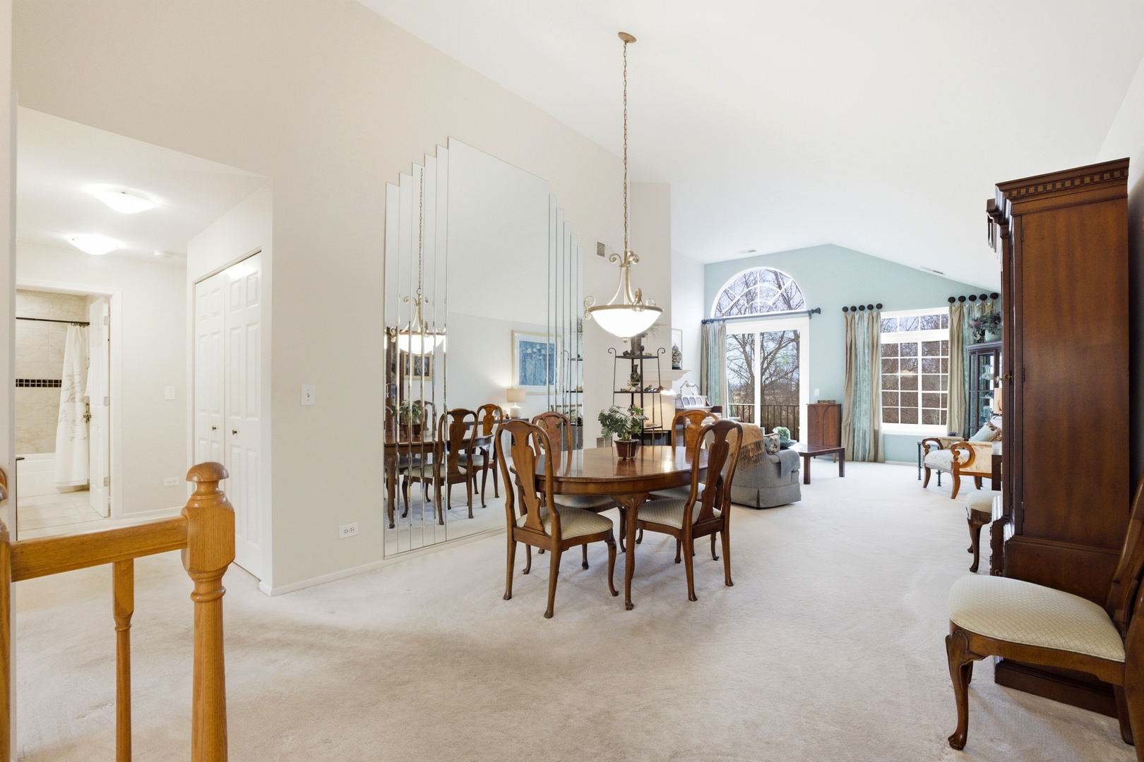 30W038 Willow Lane #D, Warrenville, IL 60555