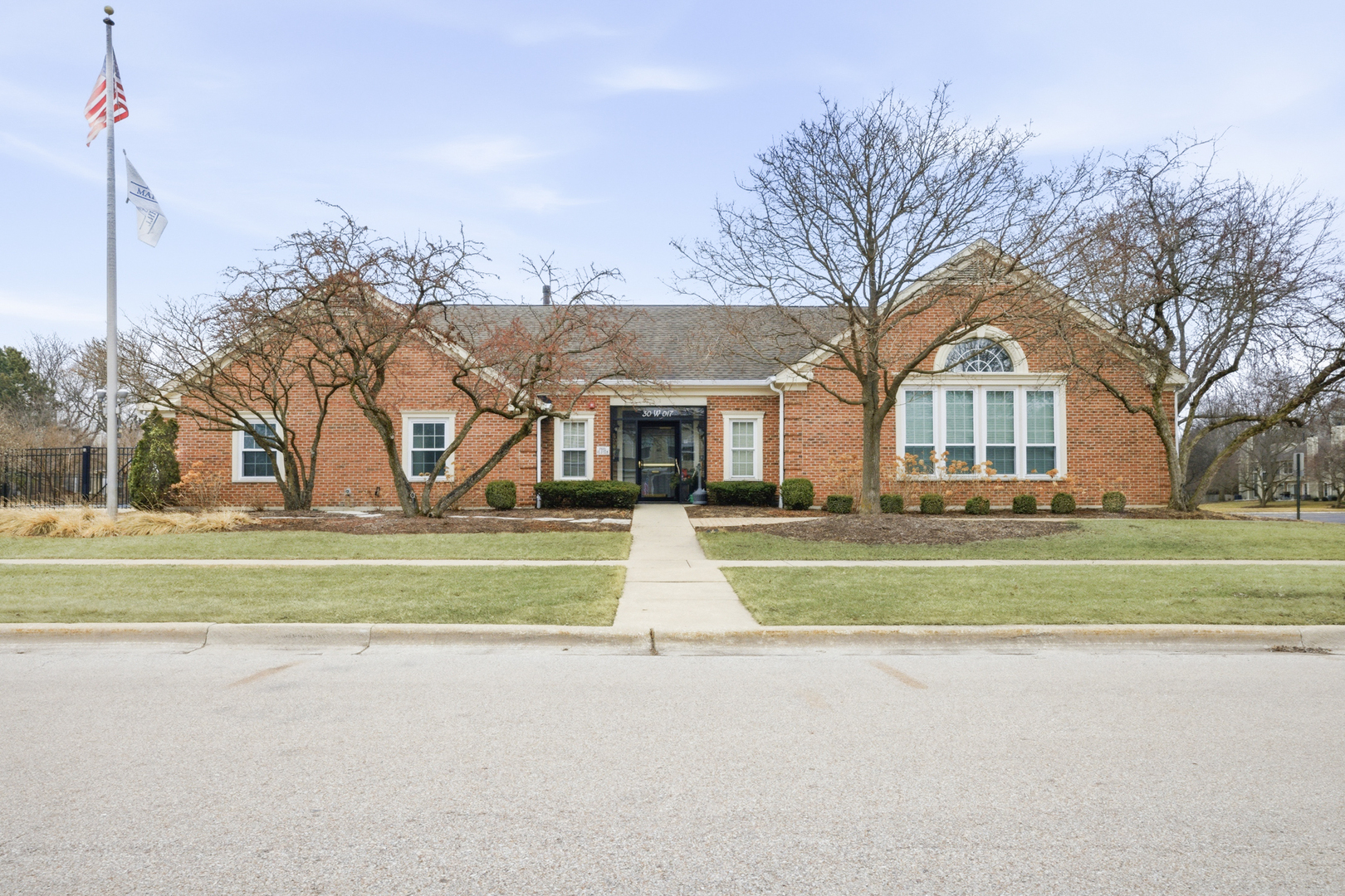 30W038 Willow Lane #D, Warrenville, IL 60555