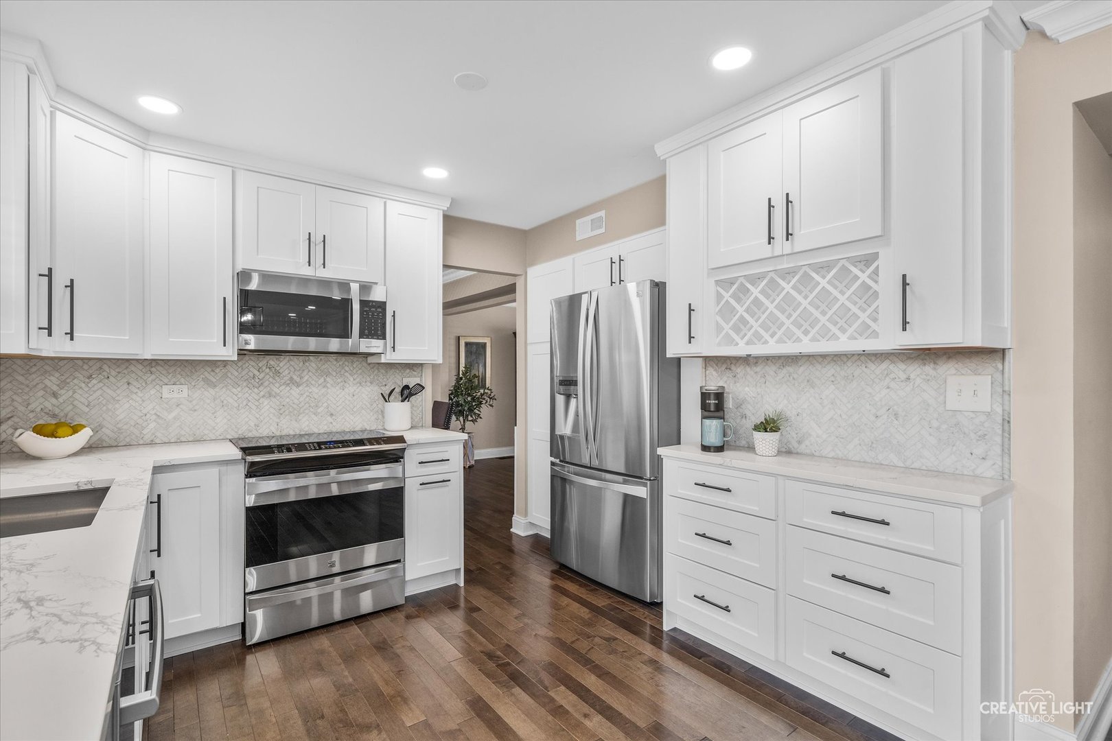 233 Briarheath Lane, Naperville, IL 60565