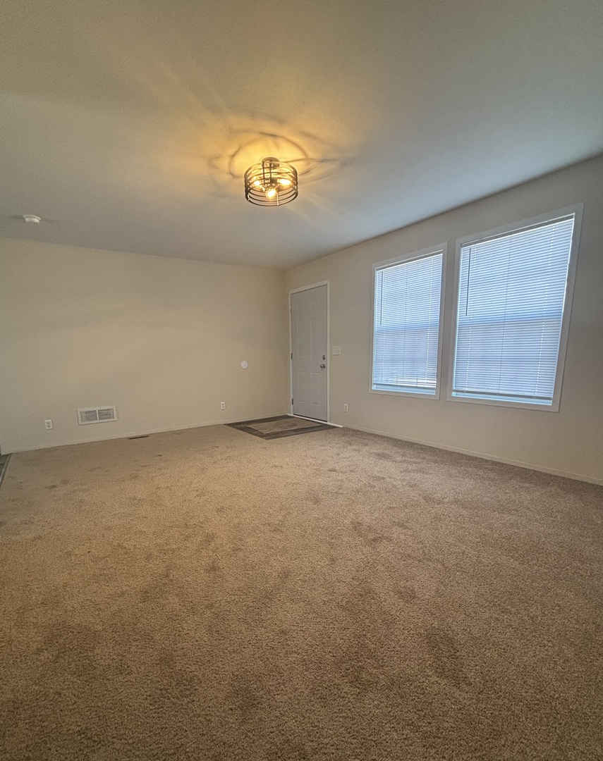 186 Carriage Lane, Sauk Village, IL 60411