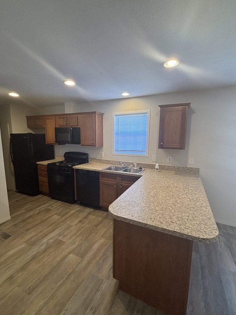 186 Carriage Lane, Sauk Village, IL 60411