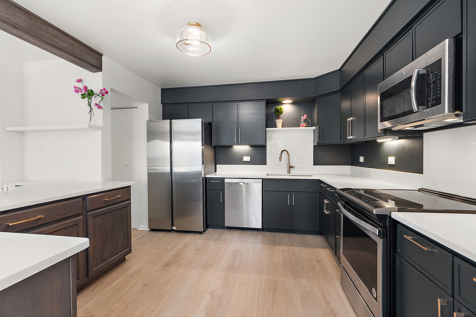 2301 183rd Street #401, Homewood, IL 60430