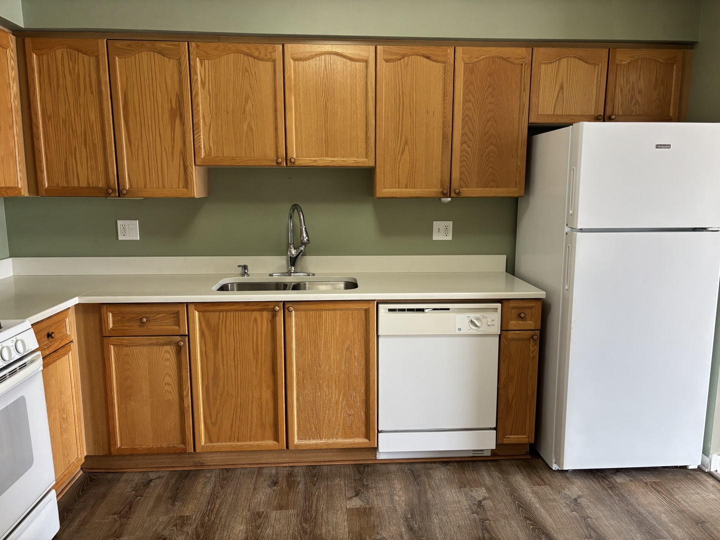 3303 Grove Avenue #310, Berwyn, IL 60402