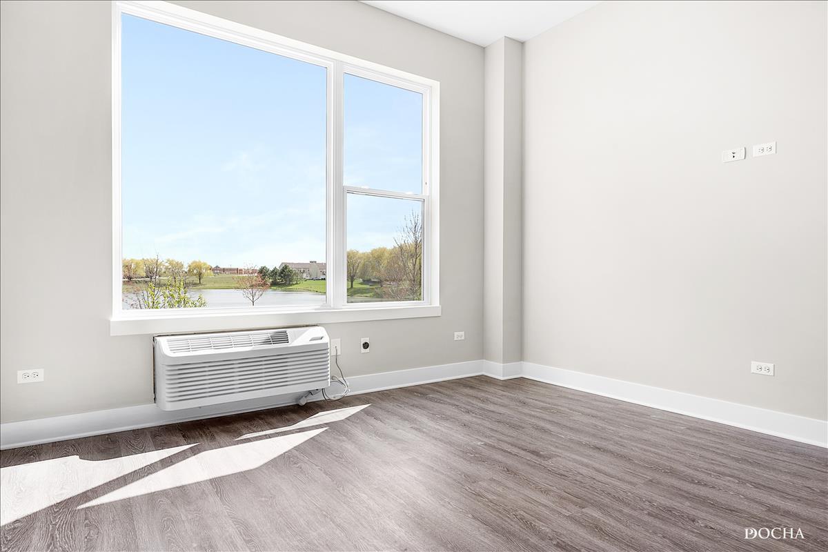 1101 Ritter Street #312, North Aurora, IL 60542