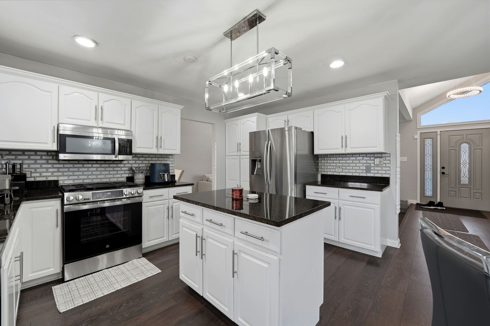 22931 Ridgeway Avenue, Richton Park, IL 60471