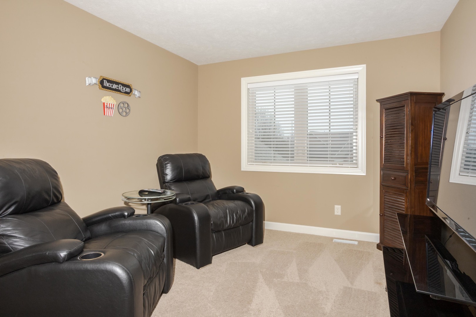 2110 Sinclair Court, Bloomington, IL 61704