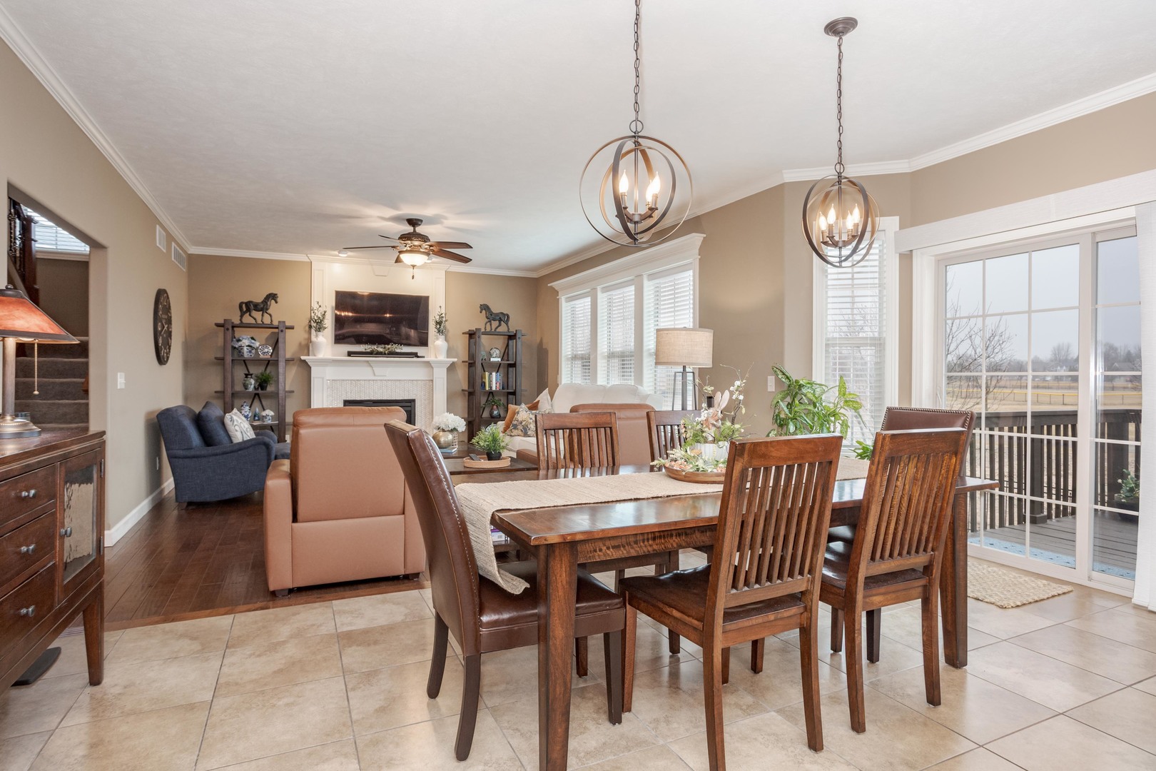 2110 Sinclair Court, Bloomington, IL 61704