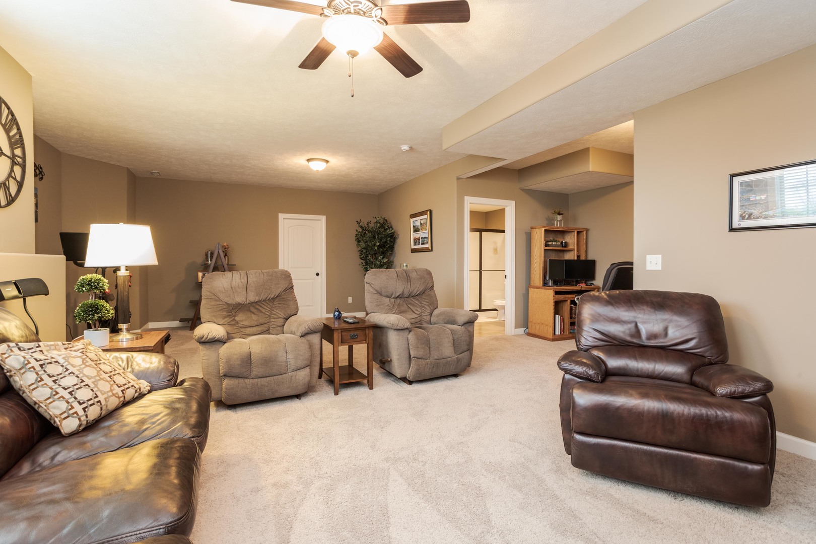 2110 Sinclair Court, Bloomington, IL 61704