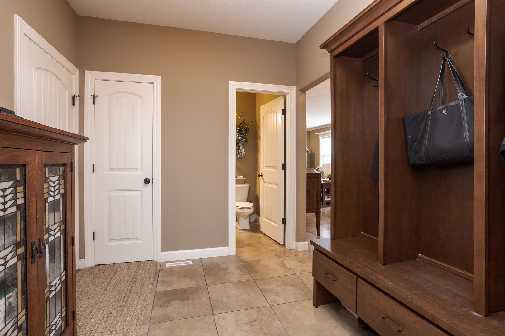 2110 Sinclair Court, Bloomington, IL 61704