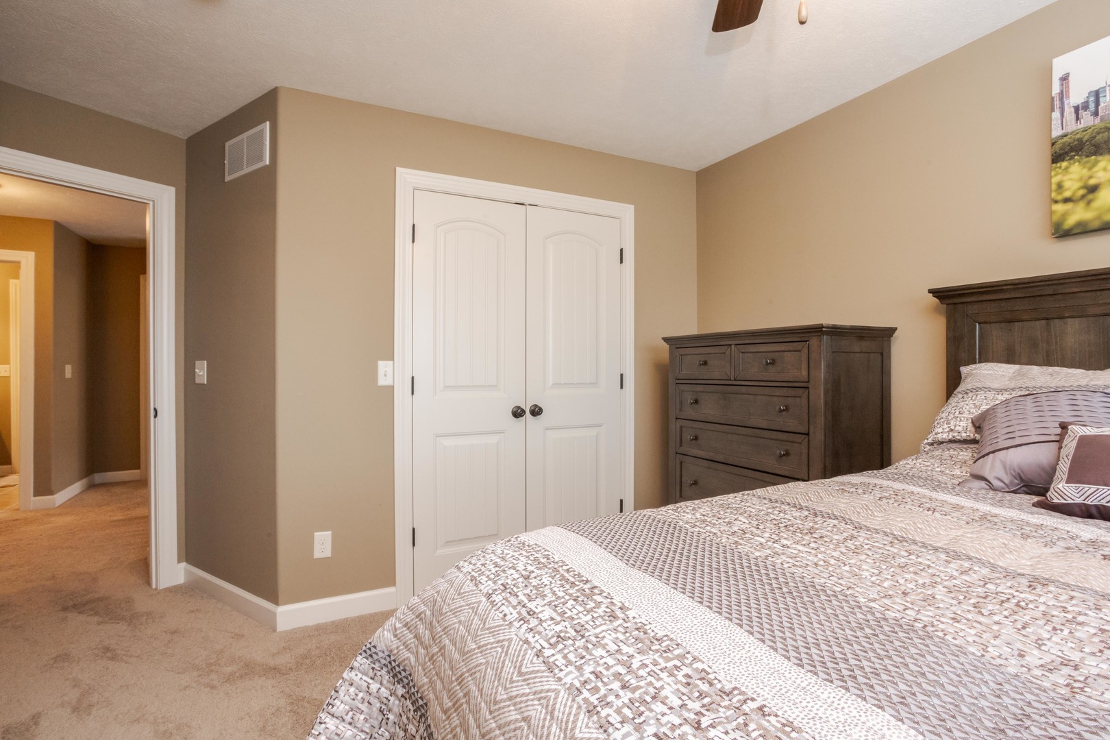 2110 Sinclair Court, Bloomington, IL 61704