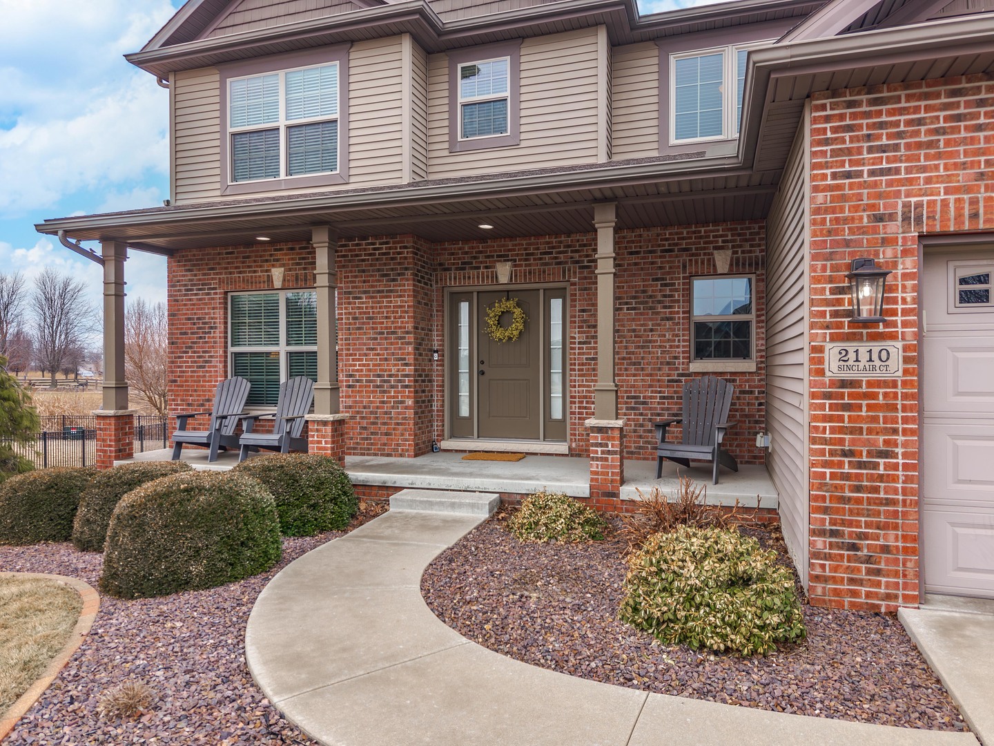 2110 Sinclair Court, Bloomington, IL 61704