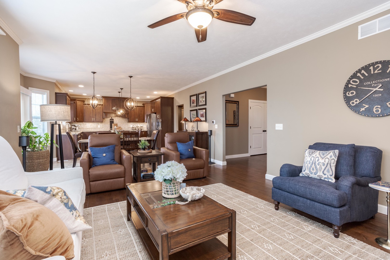 2110 Sinclair Court, Bloomington, IL 61704