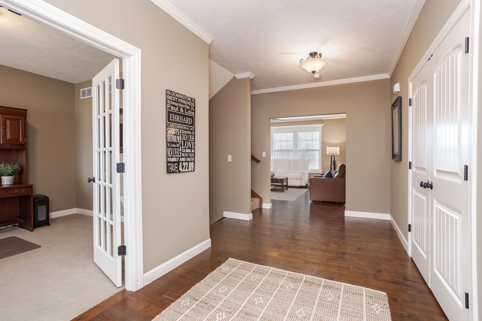 2110 Sinclair Court, Bloomington, IL 61704