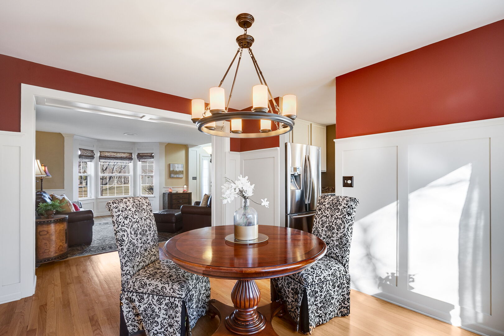 1310 MAYFAIR Lane, Grayslake, IL 60030