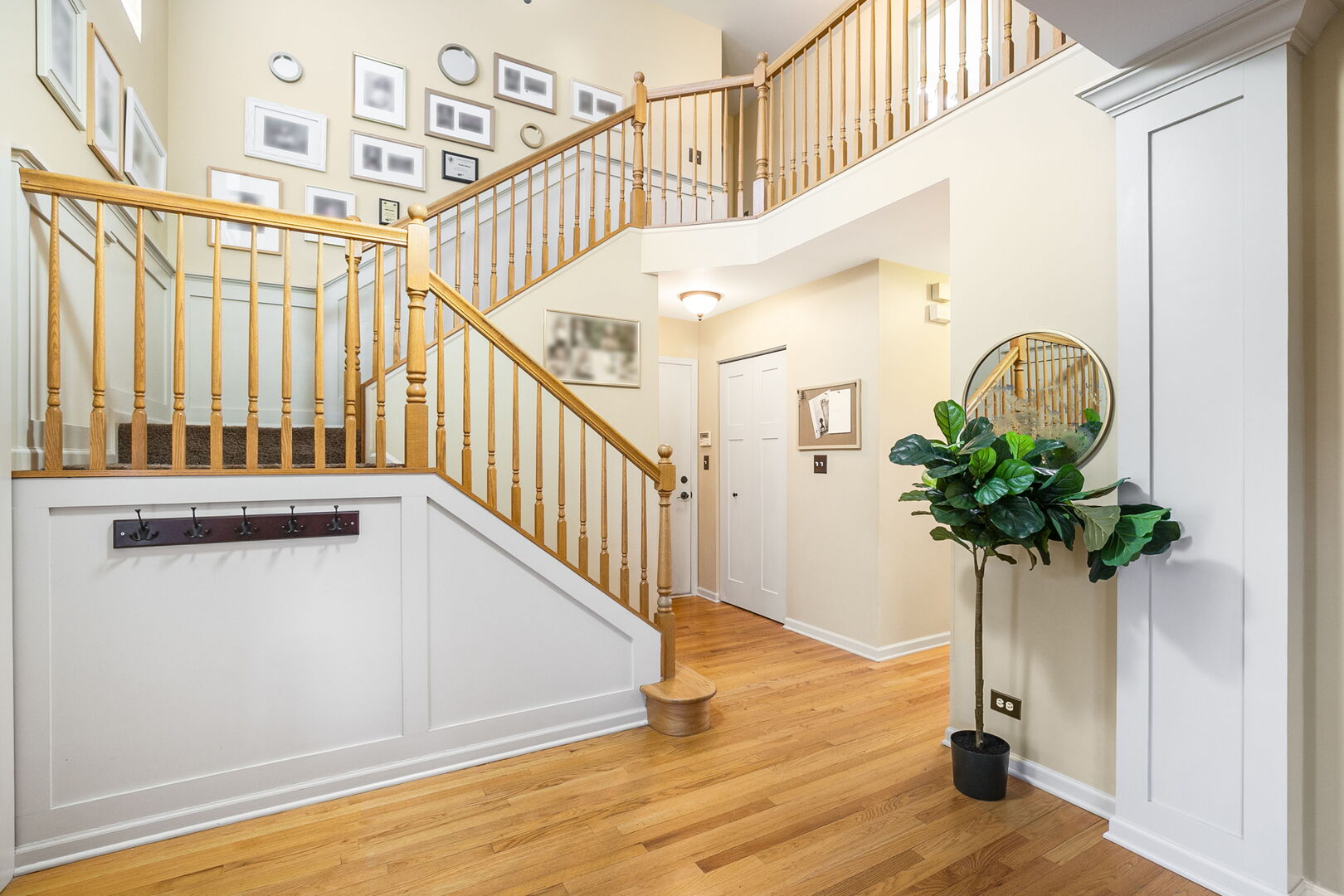 1310 MAYFAIR Lane, Grayslake, IL 60030