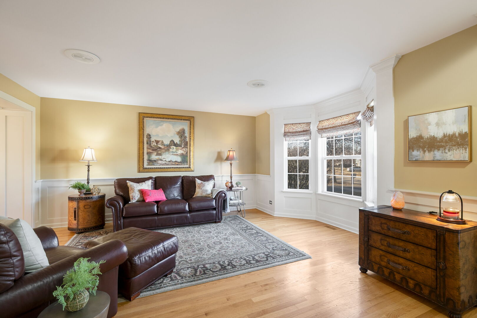 1310 MAYFAIR Lane, Grayslake, IL 60030