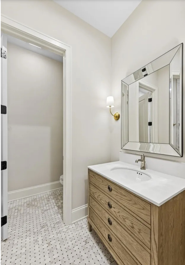 6206 Flagg Creek Lane, Western Springs, IL 60558