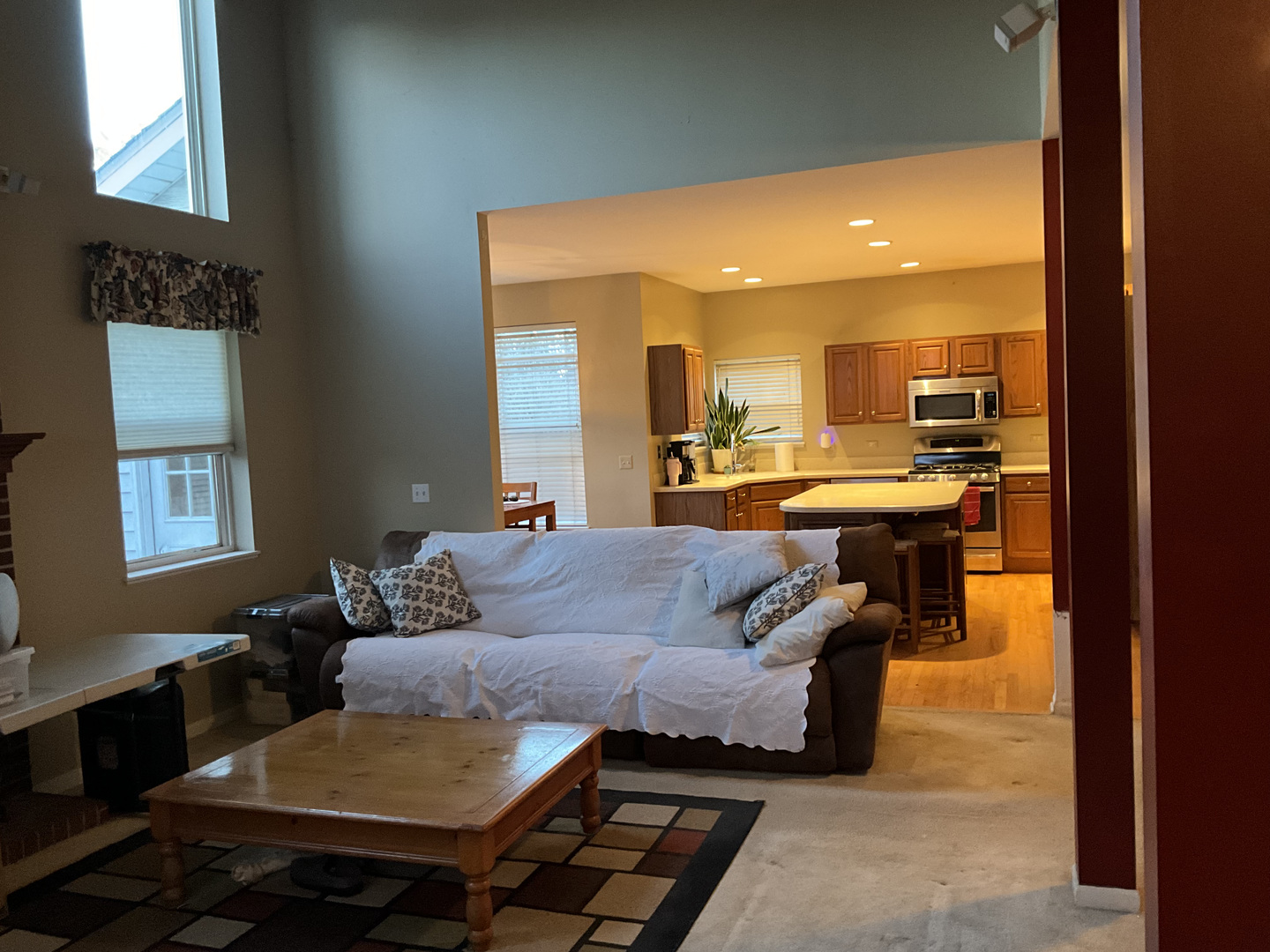 575 Capital Lane, Gurnee, IL 60031