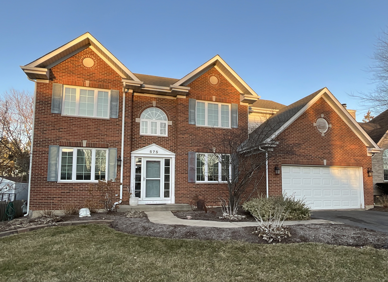 575 Capital Lane, Gurnee, IL 60031