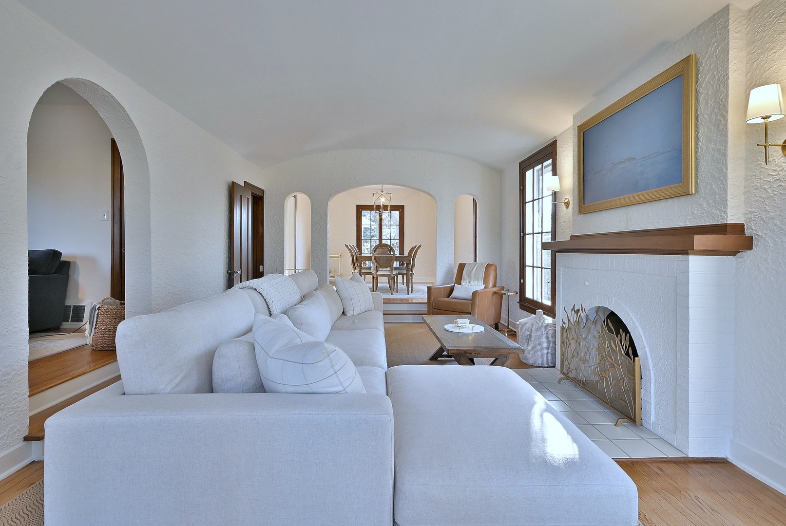 179 S Lawndale Avenue, Elmhurst, IL 60126