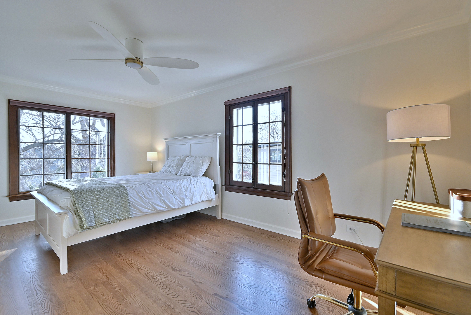 179 S Lawndale Avenue, Elmhurst, IL 60126