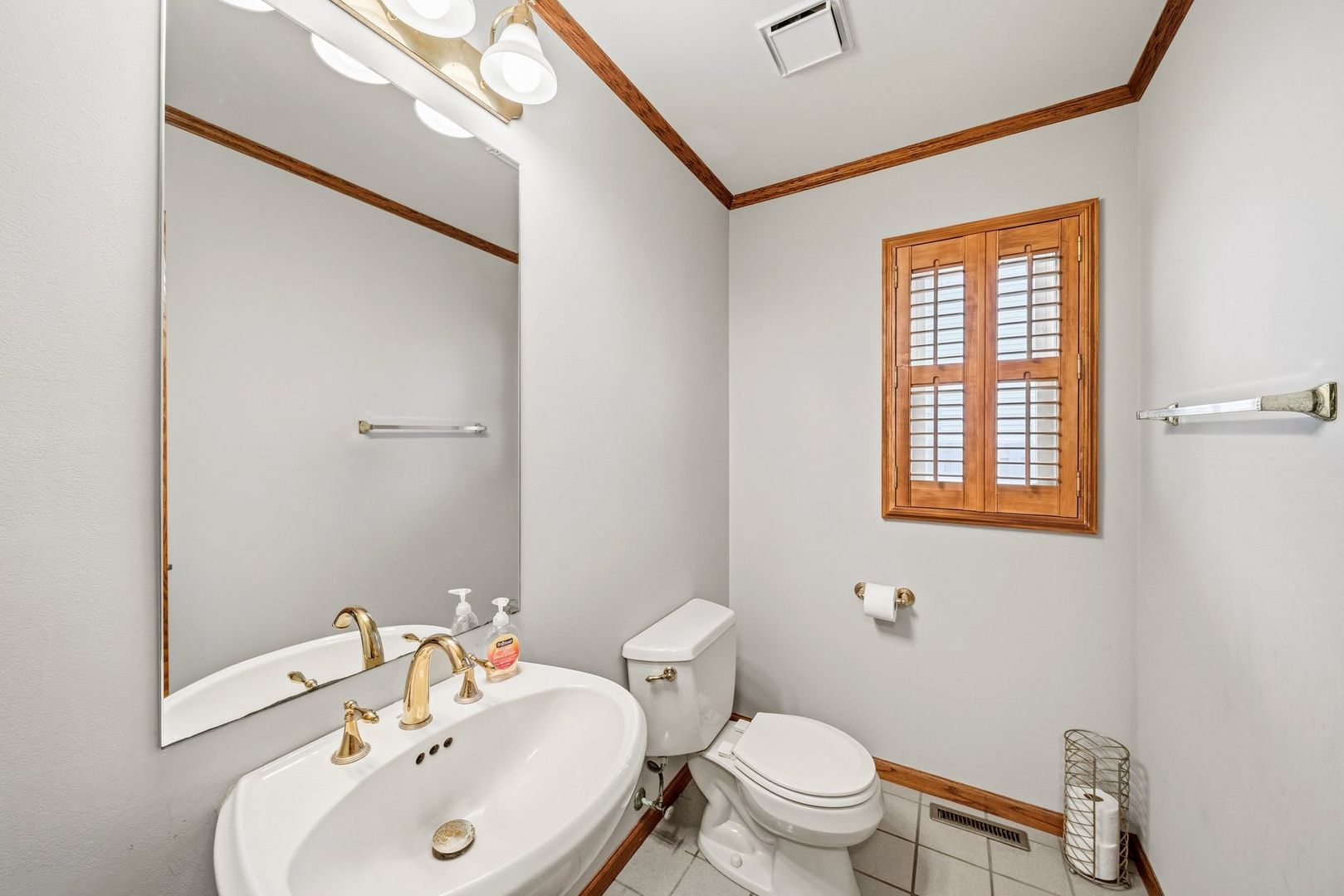 2110 Aspen Drive, Algonquin, IL 60102