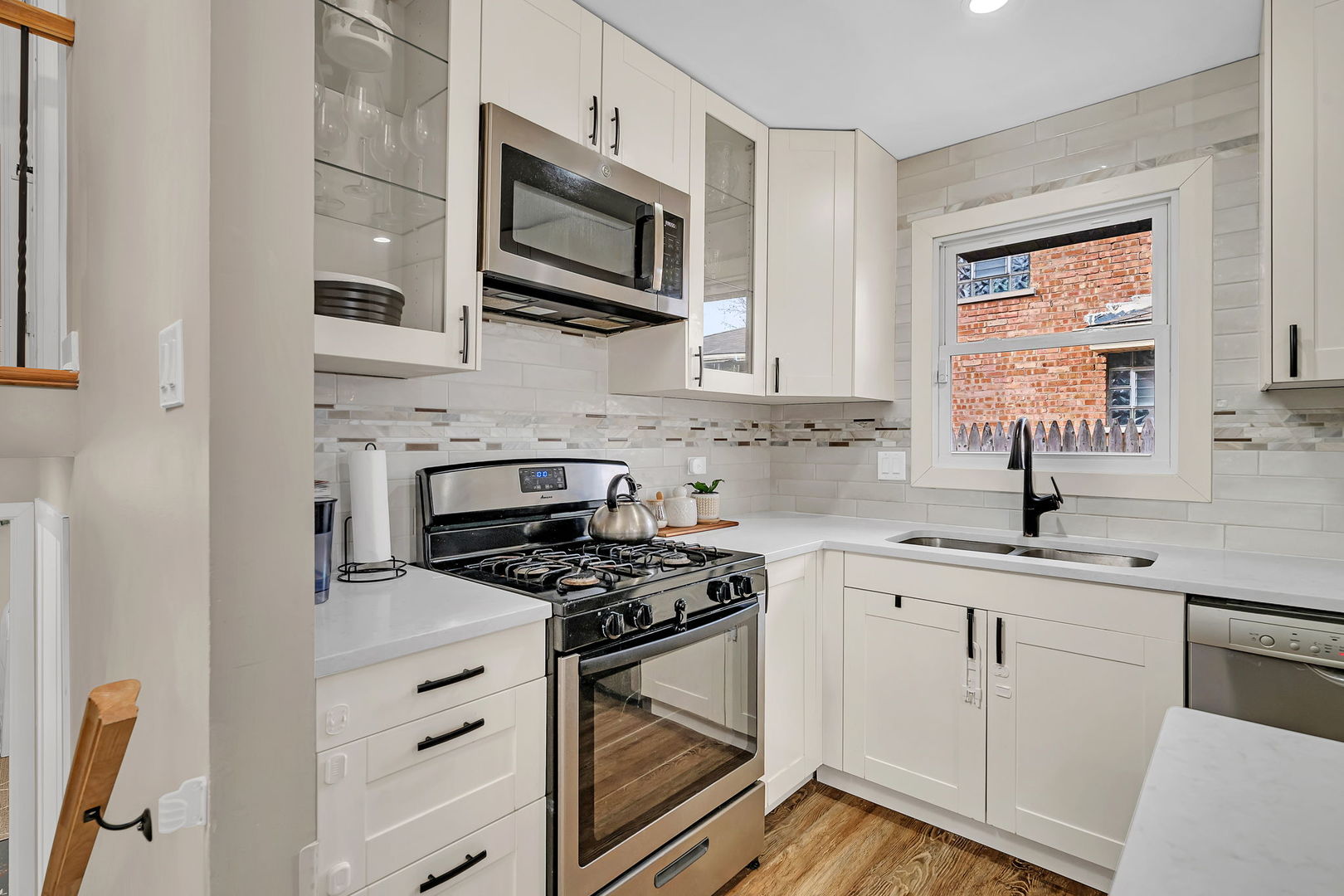 2533 Hickory Road, Homewood, IL 60430