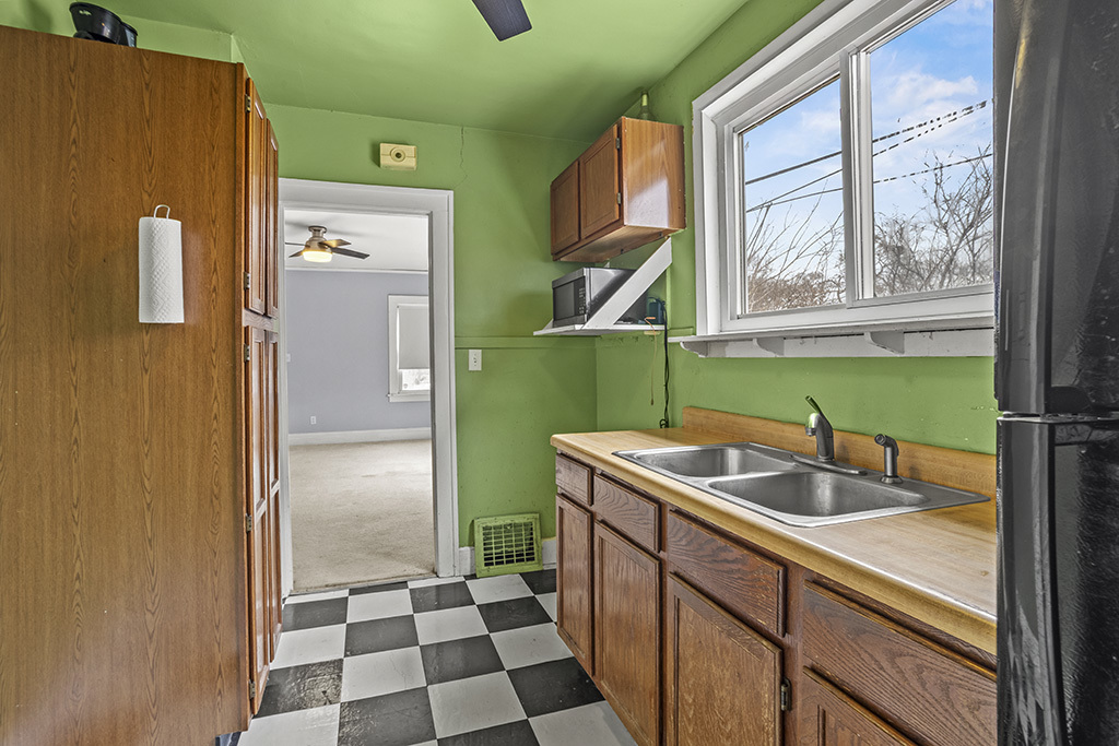 17866 Ashland Avenue, Homewood, IL 60430