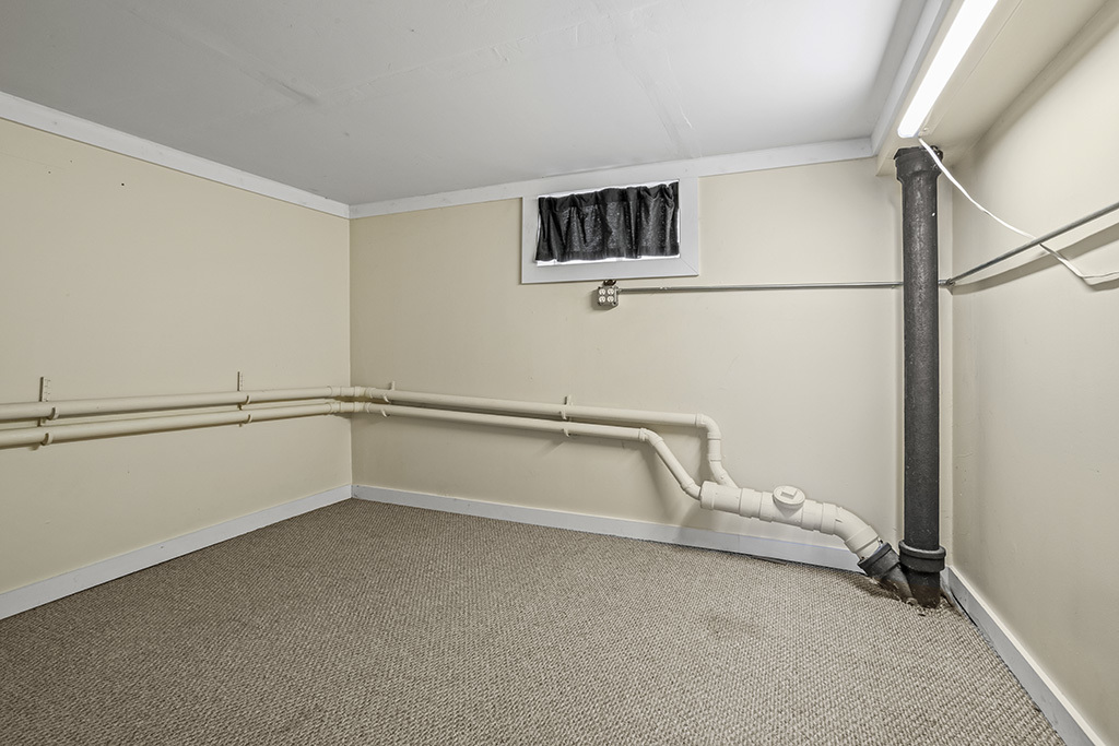 17866 Ashland Avenue, Homewood, IL 60430