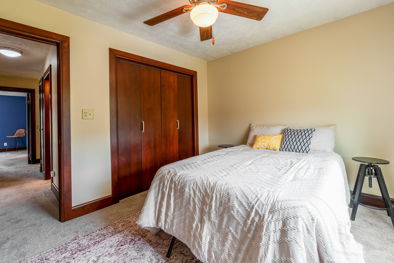 15878 Old Orchard Road, Bloomington, IL 61705