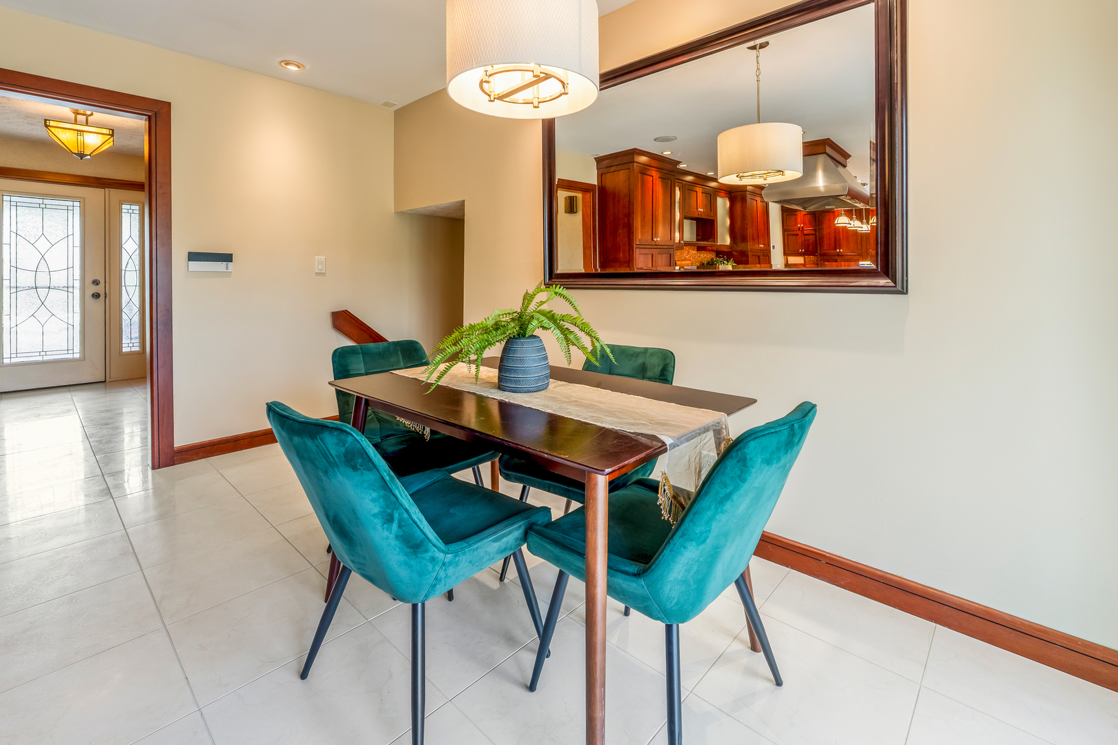 15878 Old Orchard Road, Bloomington, IL 61705