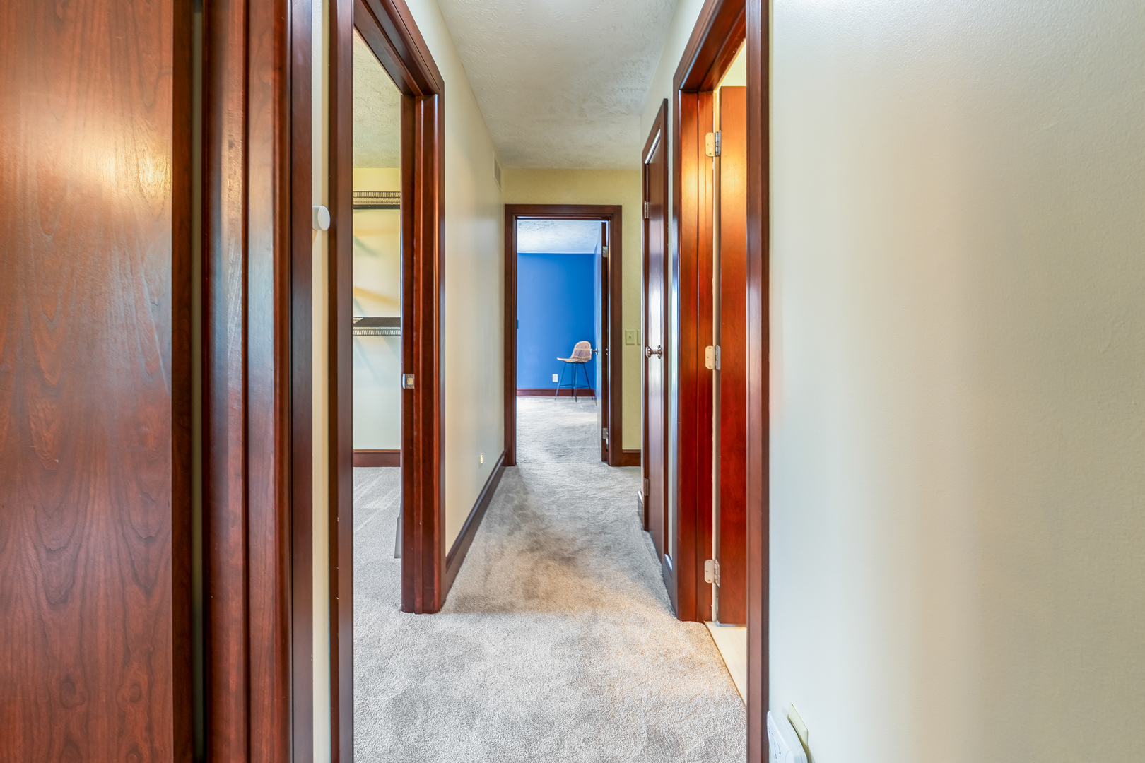 15878 Old Orchard Road, Bloomington, IL 61705