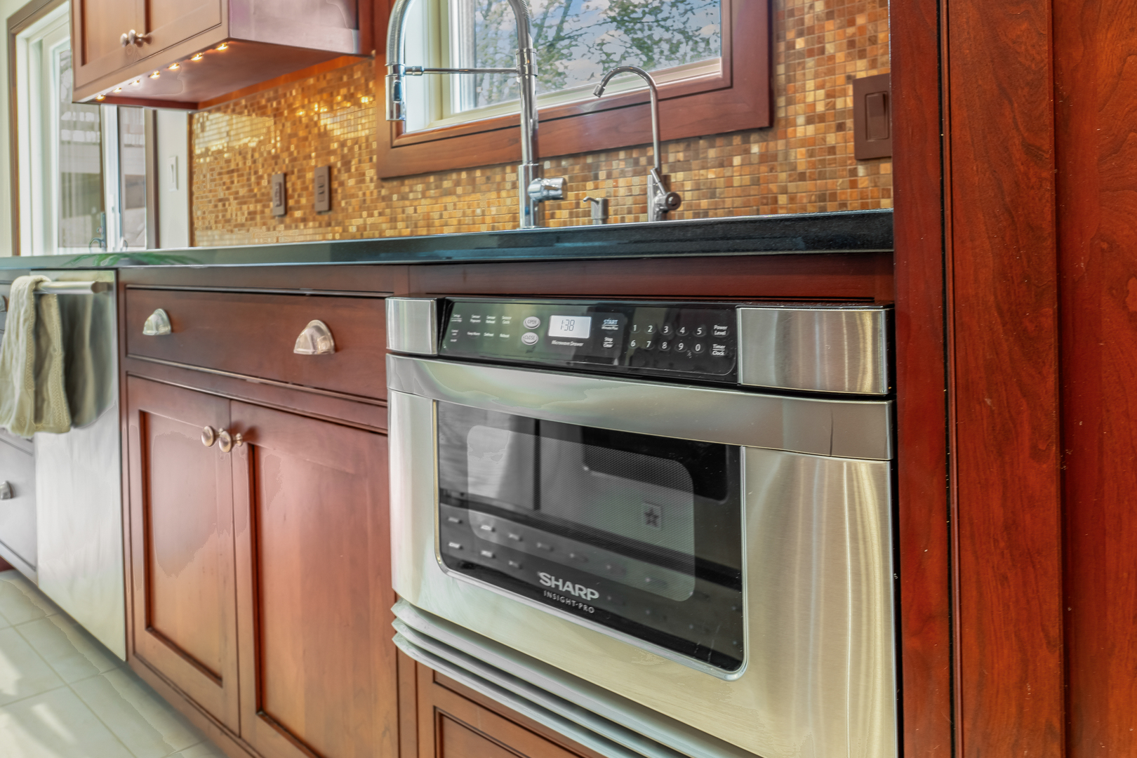 15878 Old Orchard Road, Bloomington, IL 61705