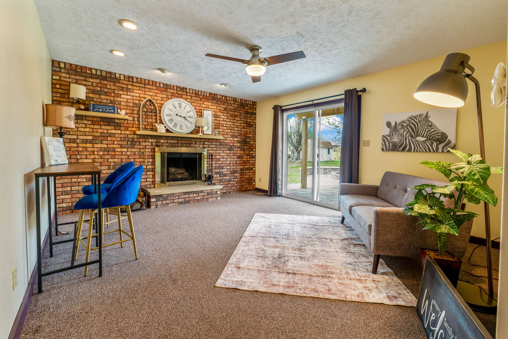 15878 Old Orchard Road, Bloomington, IL 61705