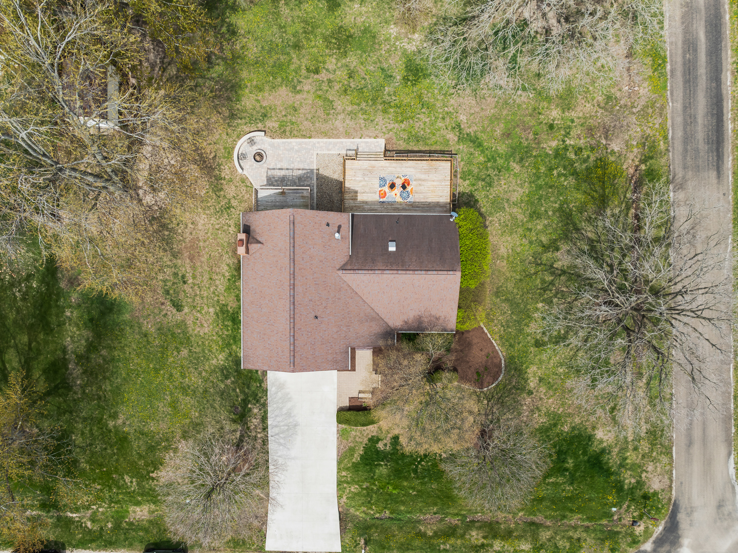 15878 Old Orchard Road, Bloomington, IL 61705